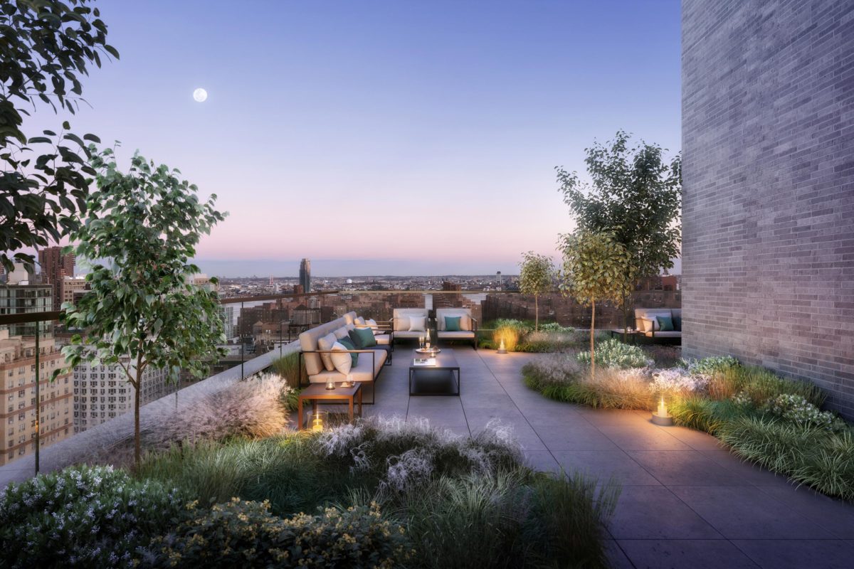 Rooftop Terrace in Gramercy, NYC, at 200 East 21st
